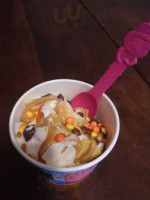 Menchie's Frozen Yogurt food