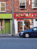 Apache Pizza outside