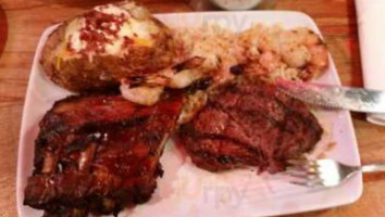 Logan's Roadhouse food