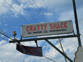 Cratty Shack inside