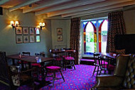 Royal Oak Inn inside