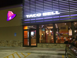 Taco Bell outside