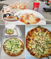 Patricio Pizza & Panzzaroti food