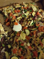 Round Table Pizza food