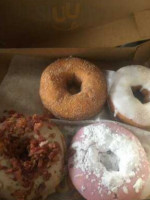 Duck Donuts food