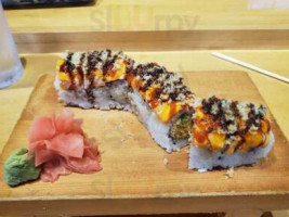 Cafe Sushi food