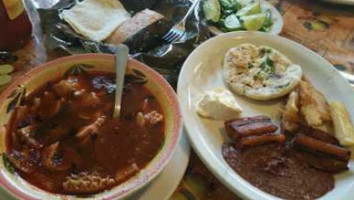 La Salvadorena food