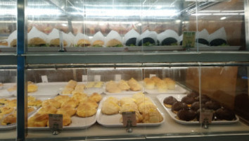 Seasons Bakery Cafe (19th Street Mandalay Branch food