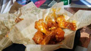 Wingstop food