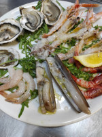 Trattoria Ponte Del Mare food