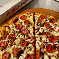 Tumby's Pizza food