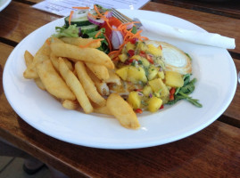 Apollo Bay Hotel food