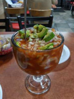 Mariscos El Huichol De Don Memo food