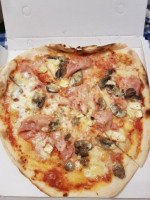 Pizzeria Tom Jerry Vigodarzere food