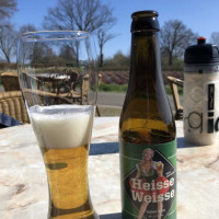 Dorpsbrouwerij De Pimpelmeesch food