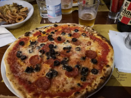 Da Vai Pizzeria Bisteccheria food