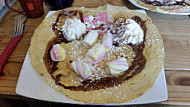 Paradise Crepe food