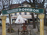 Poseidon Griechische Spezialitaeten outside