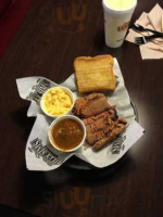 Billy Sims Barbecue food