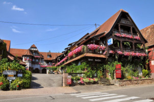 Hostellerie D'alsace outside