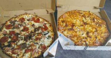 Domino's Pizza food