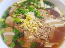 Pho Ngoon food