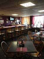 STRINGTOWN RESTAURANT inside