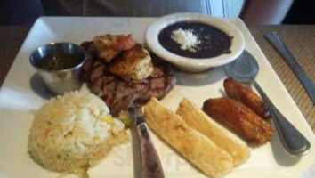 Gloria's Latin Cuisine food