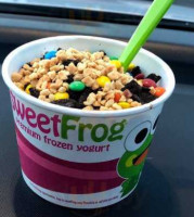 Sweet Frog Frozen Yogurt food