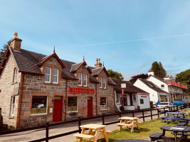 The Lock Inn inside