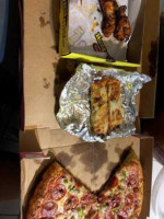 Hungry Howies food