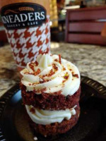 Kneaders Bakery Cafe food