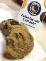 Insomnia Cookies food