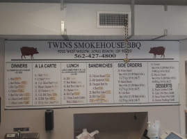 Twins Smokehouse Bbq food