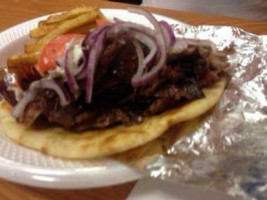 Gyro Nation food