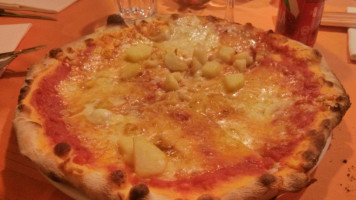 Pizzeria Internazionale food