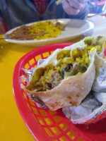 Fuzzy's Taco Shop food