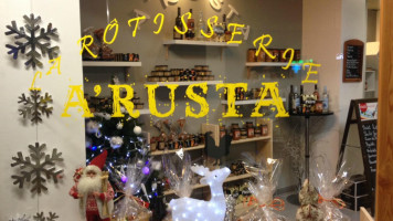 La Rotisserie A Rusta food