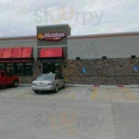 Hardee's outside