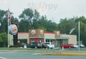 Burger King outside