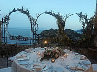 Villa Antonio Di Lina Scevola, Taormina food