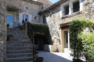 La Vieille Fontaine outside