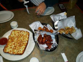 Pizza Hut food