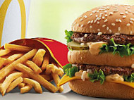 Mcdonald's Vaci Ut Iv. Keruelet food