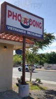 Pho A Dong outside