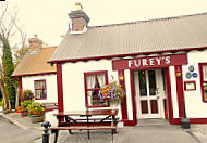 Fureys outside