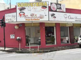 Sorveteria Ouro Branco outside