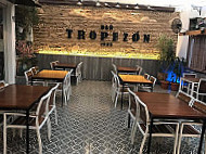 Bar Trophezon inside