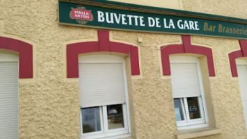 La Buvette De La Gare outside