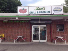 Balls Grill Produce inside